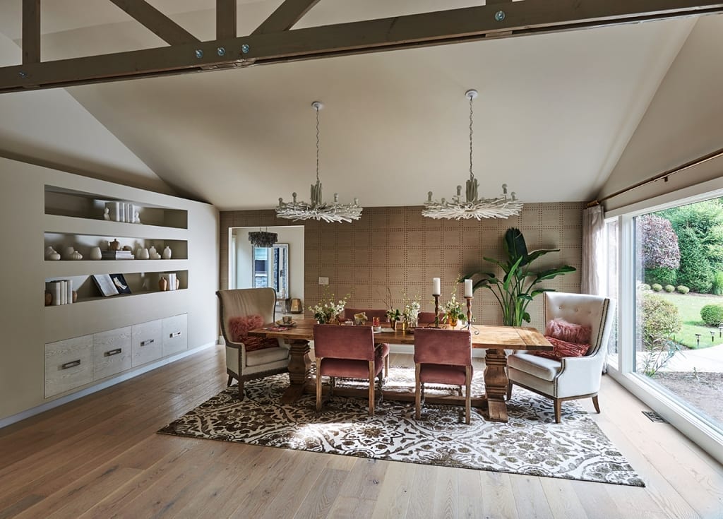 White oak hardwood flooring in dining room