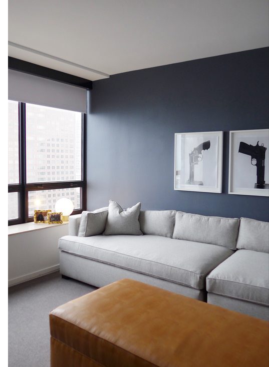 A modern Chicago living room